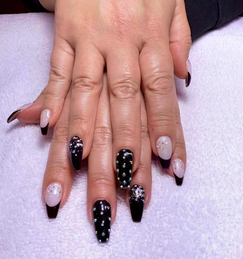 luxury nails gallery
